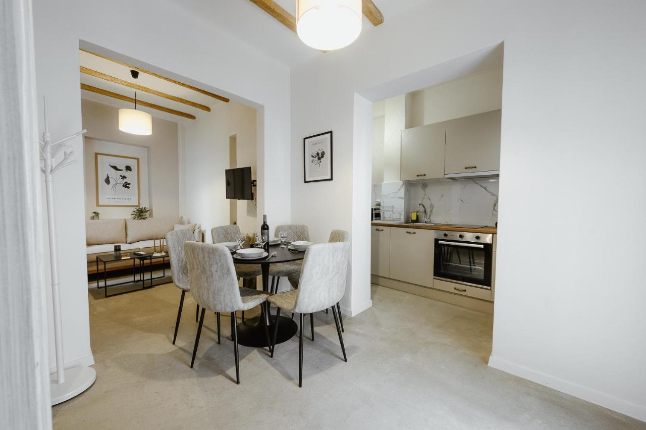 Lb Luxury Apartments Volos Exterior photo