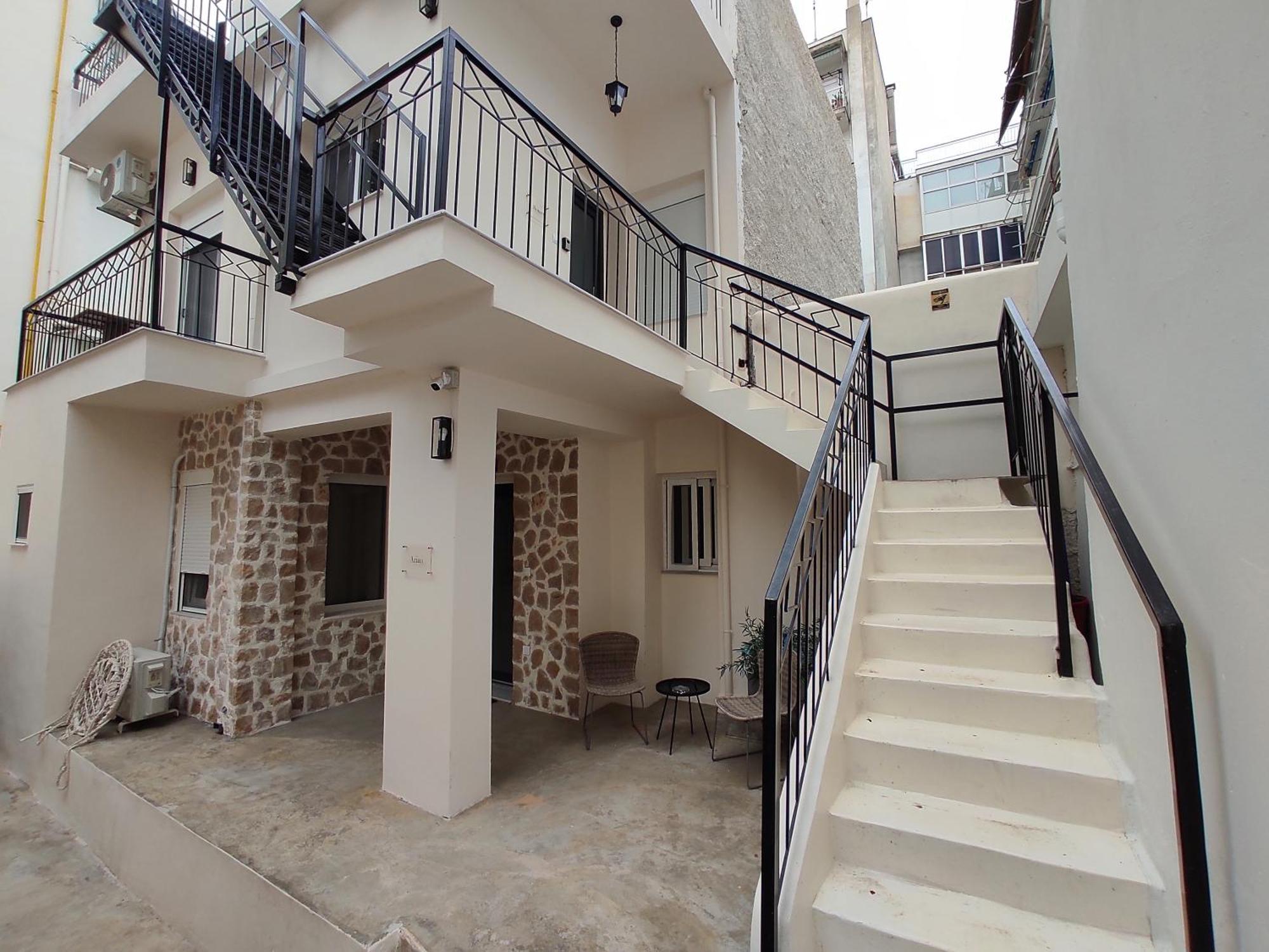 Lb Luxury Apartments Volos Exterior photo